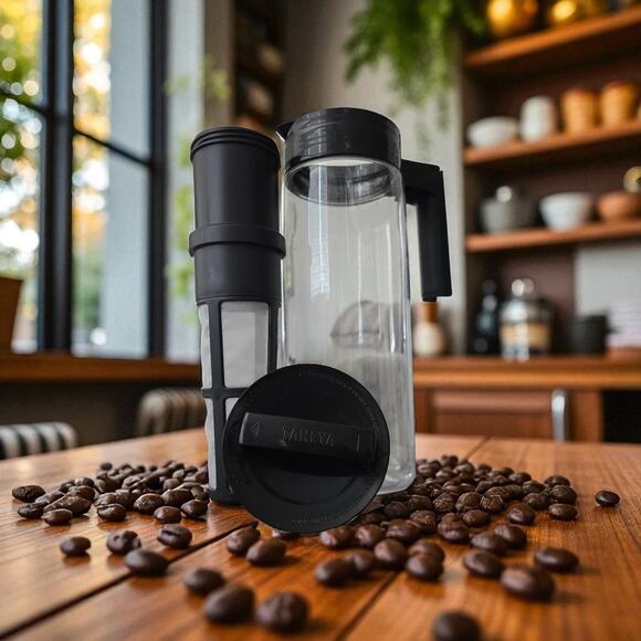 Takeya Portable Coffee Tea Infuser Cold Brew Iced Coffee Maker 2 Quart NWOT - Picture 1 of 8